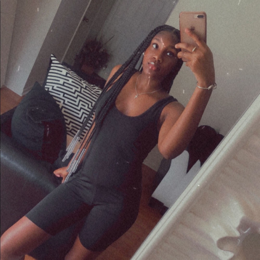 Meet your Posher, Veniece